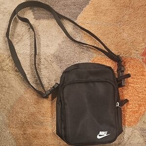 Nwot Nike Black Belt Bag